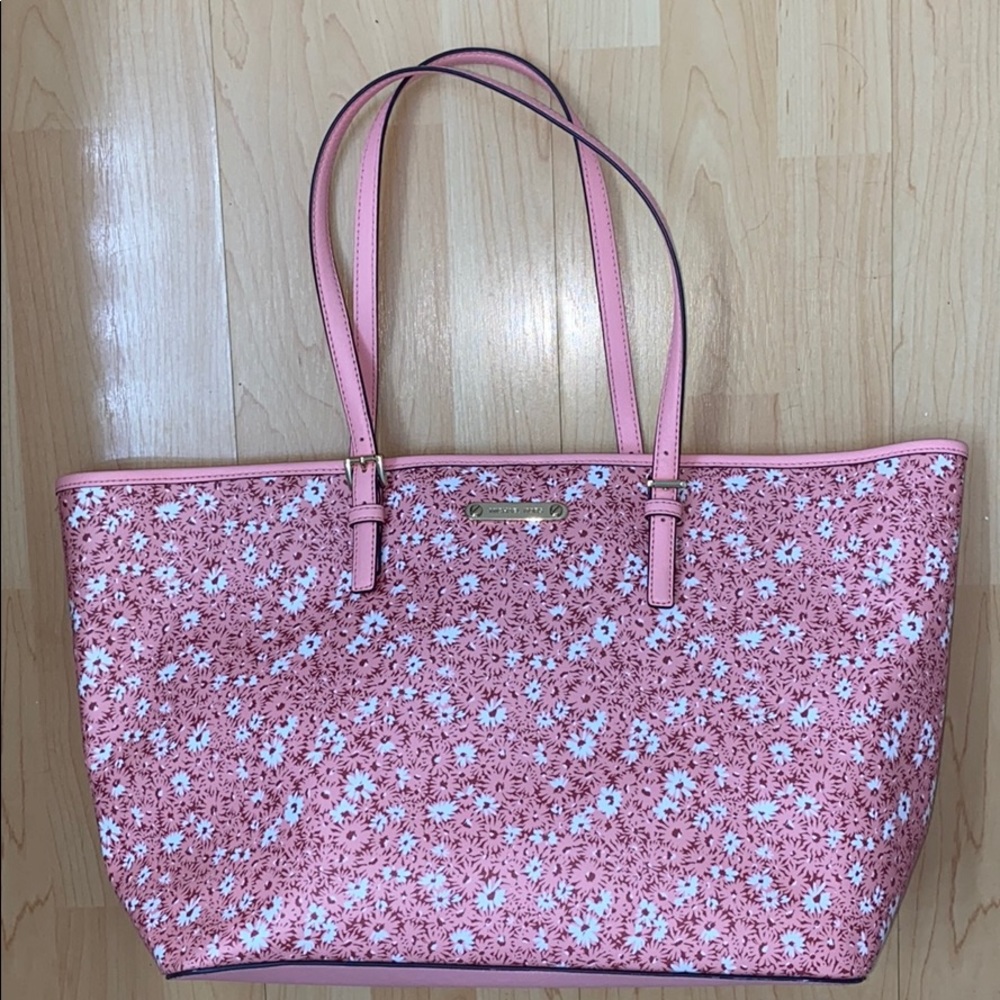 Michael kors tote